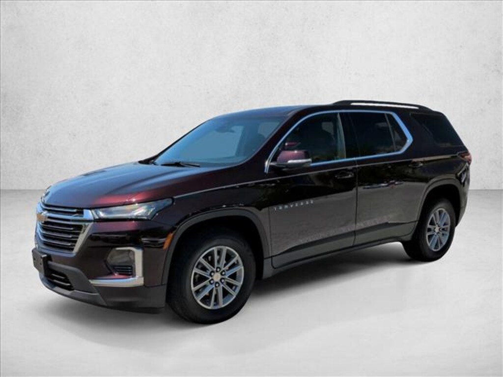 Used 2023 Chevrolet Traverse LT Cloth SUV