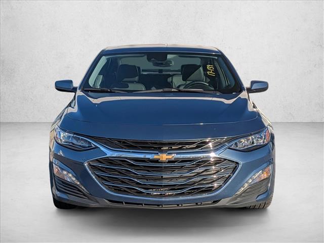 2024 Chevrolet Malibu Premier 2LT photo 2