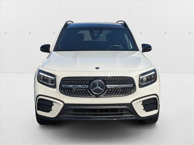2024 Mercedes Benz GLB 250 photo 2
