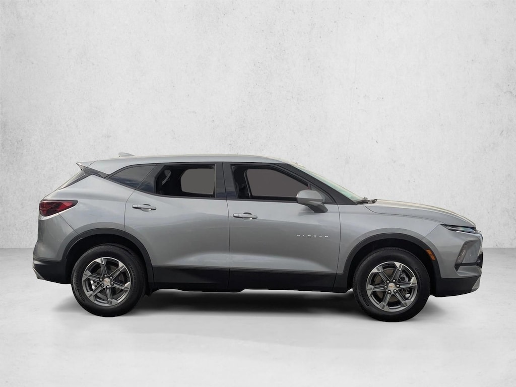 Used 2025 Chevrolet Blazer LT SUV
