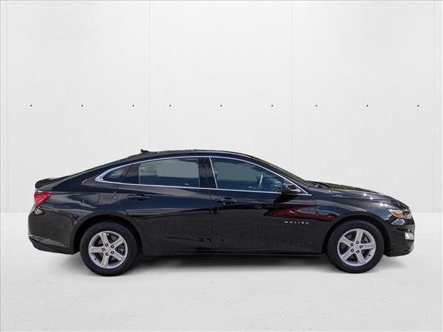 2023 Chevrolet Malibu 1LT photo 4