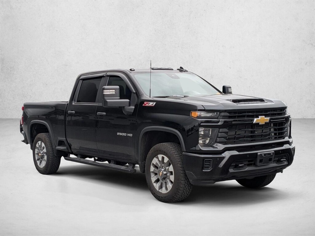 Used 2025 Chevrolet Silverado 2500 HD Custom Truck Crew Cab
