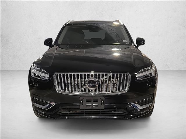 2024 Volvo XC90 Plus photo 2