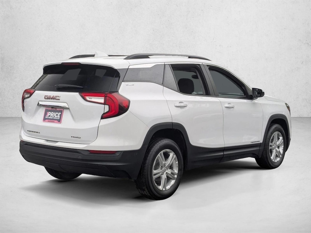 Used 2022 GMC Terrain SLE SUV