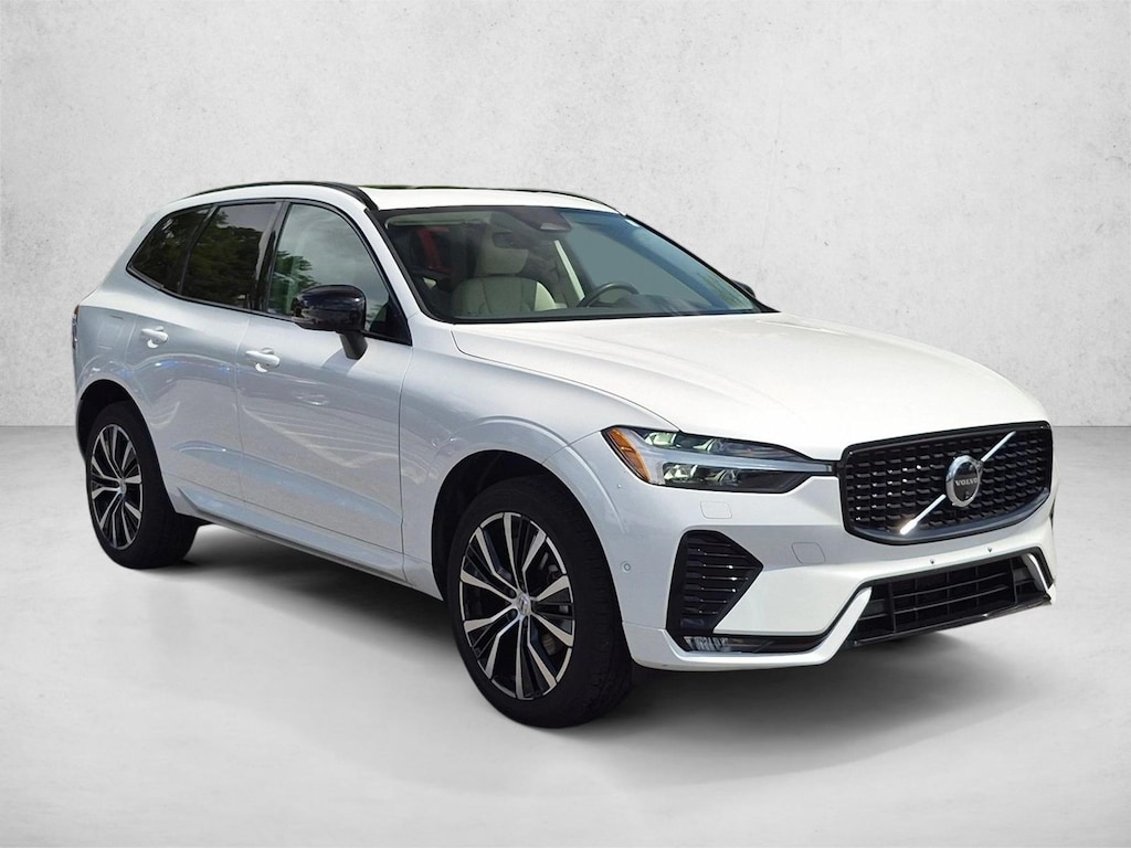 Used 2025 Volvo XC60 Plus SUV
