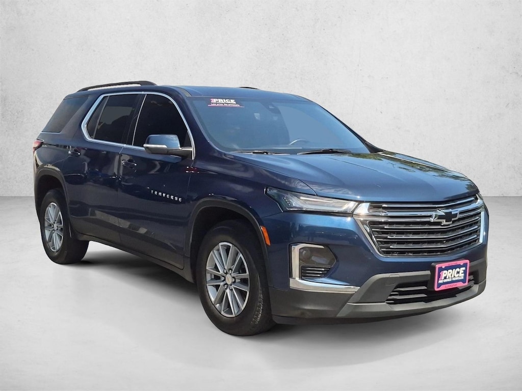 Used 2023 Chevrolet Traverse LT Cloth SUV