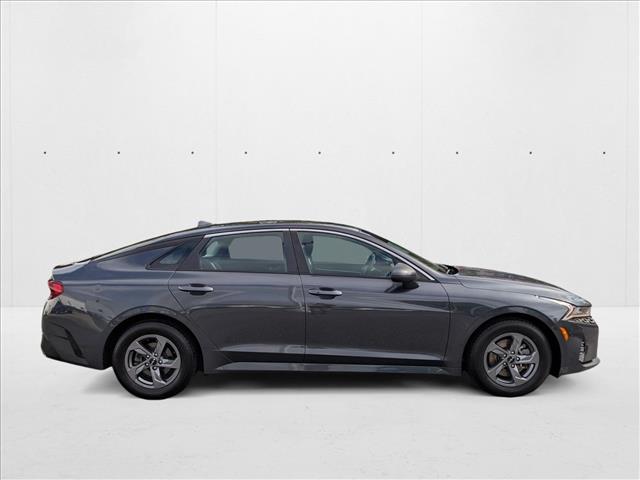 2023 Kia K5 LXS photo 4