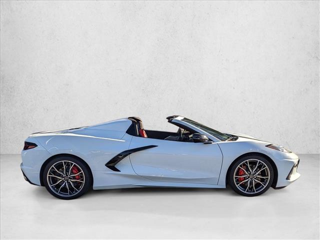 2023 Chevrolet Corvette Stingray 2LT photo 3