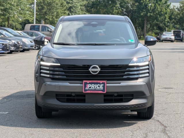 2025 Nissan Kicks SV photo 2