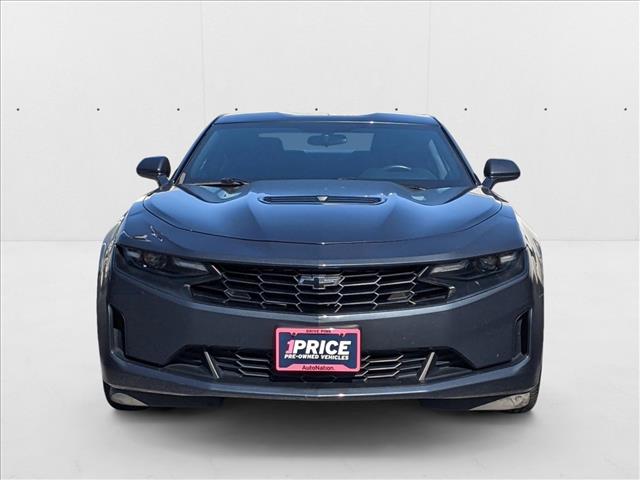 2020 Chevrolet Camaro LT1 photo 2