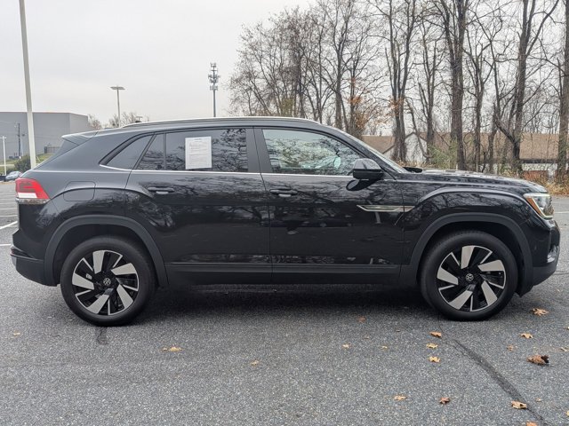 2024 Volkswagen Atlas Cross Sport SE Technology photo 4