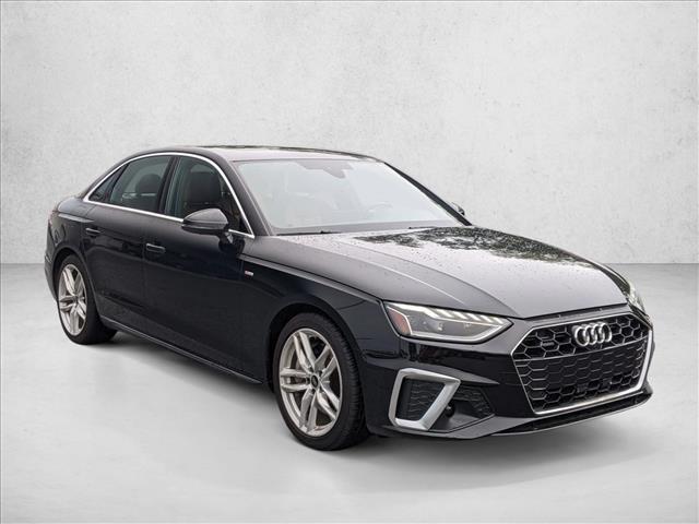 2023 Audi A4 S line Quattro Premium Plus photo 2