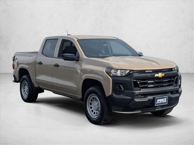 2024 Chevrolet Colorado 2WD Work Truck photo 3