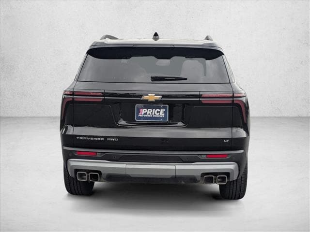 2024 Chevrolet Traverse AWD LT photo 6