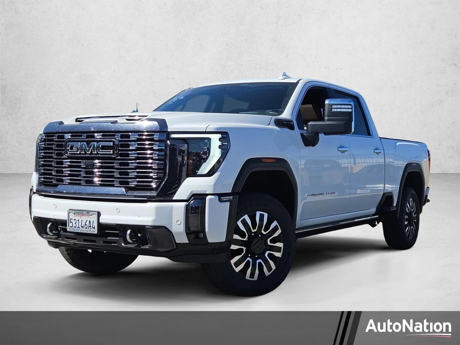 2024 GMC Sierra 2500 HD Denali Ultimate — photo 1 of 18
