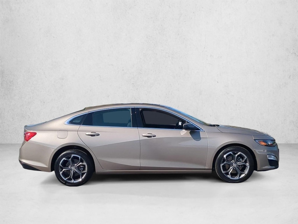 Used 2024 Chevrolet Malibu LT Sedan