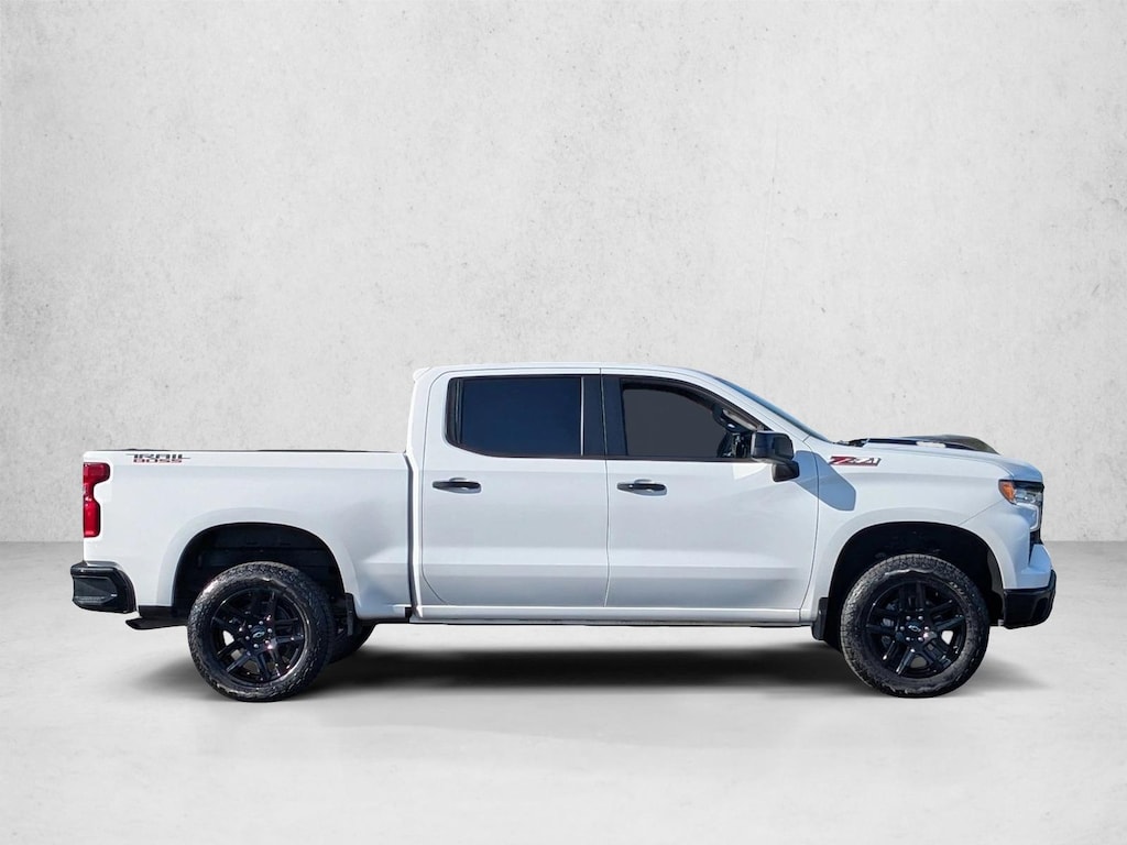 Used 2025 Chevrolet Silverado 1500 LT Trail Boss Truck Crew Cab