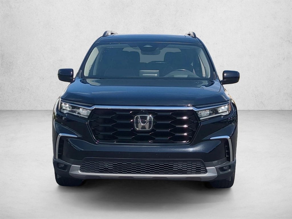Used 2023 Honda Pilot Elite SUV