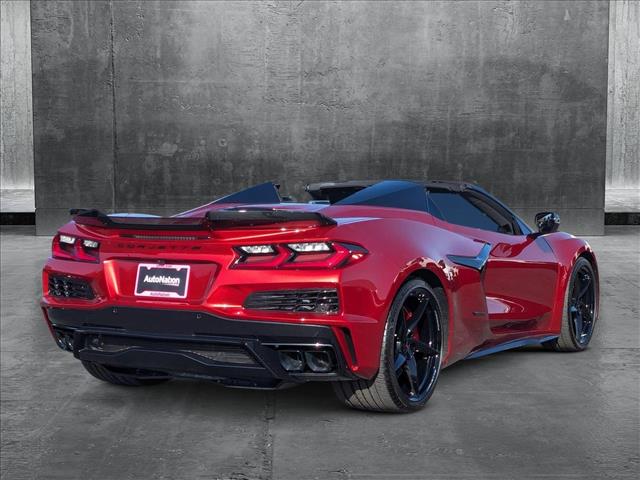 2025 Chevrolet Corvette E-Ray 2LZ photo 2
