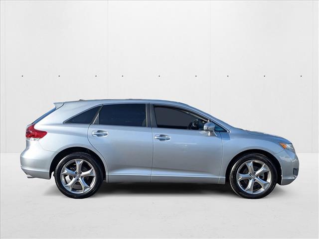 2015 Toyota Venza XLE photo 4