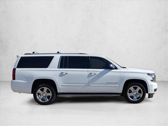 2018 Chevrolet Suburban Premier photo 4