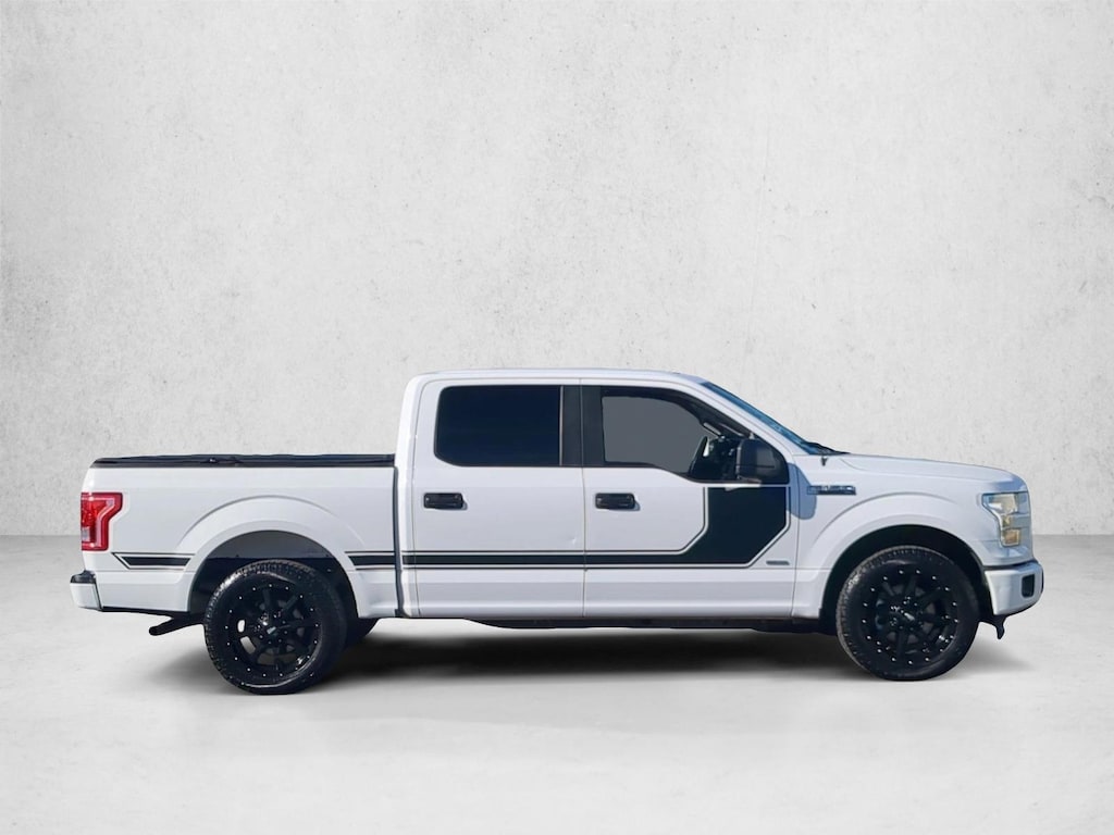 Used 2017 Ford F-150 XL Truck SuperCrew Cab