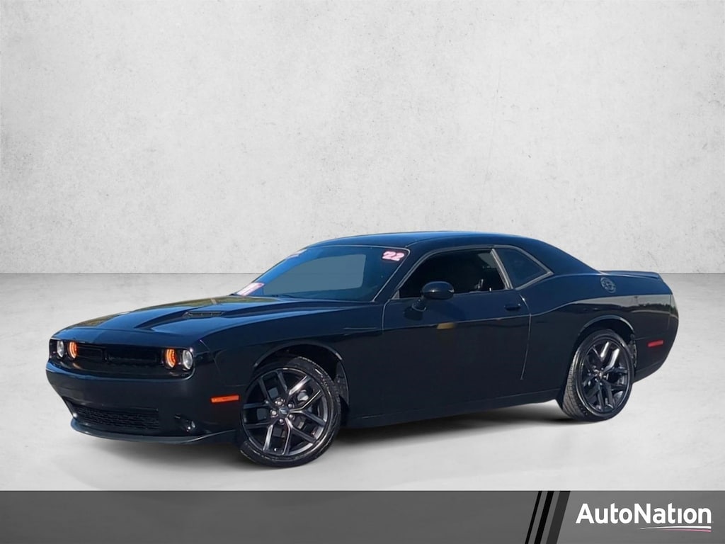 Used 2022 Dodge Challenger SXT Coupe
