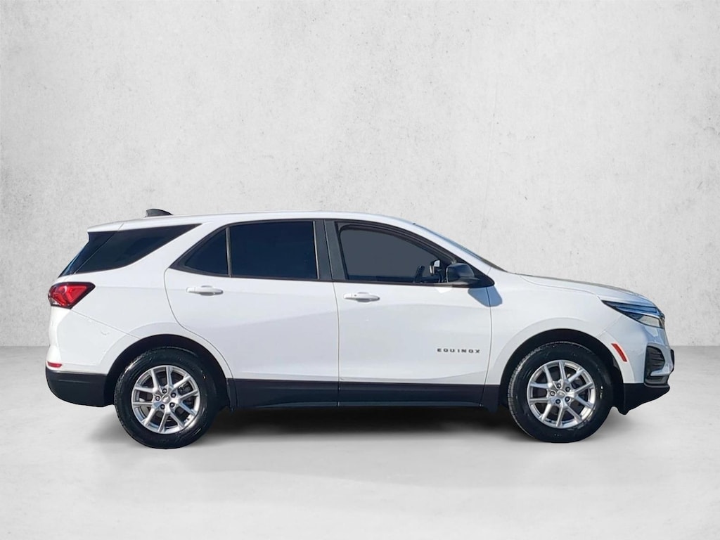 Used 2023 Chevrolet Equinox LS SUV