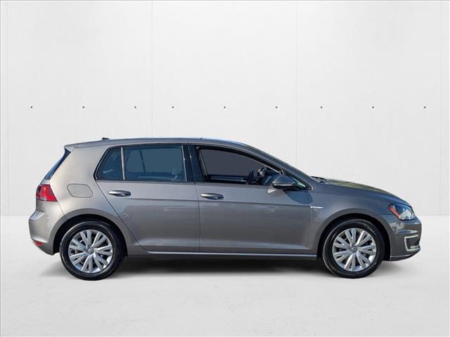 2015 Volkswagen e-Golf Limited Edition photo 4