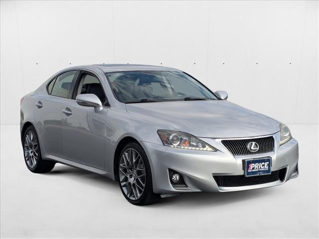 2011 Lexus IS 250 photo 3