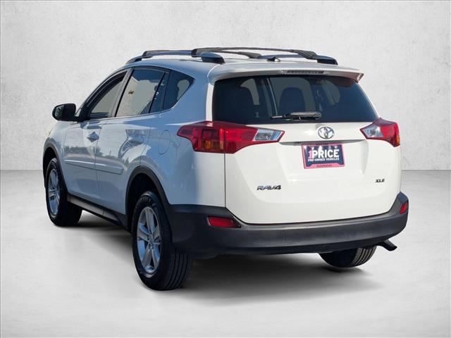 2014 Toyota RAV4 XLE photo 3