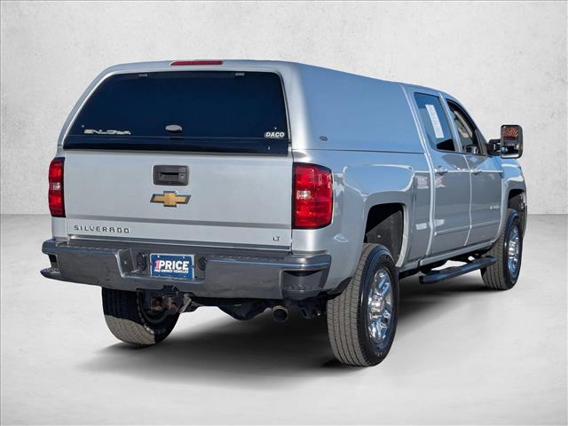 2016 Chevrolet Silverado 2500HD LT photo 4