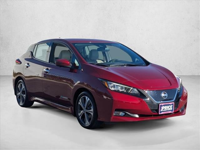2018 Nissan LEAF SL photo 2
