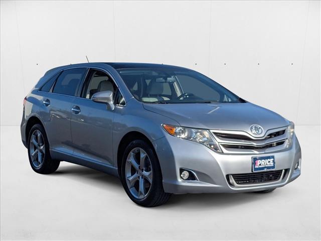 2015 Toyota Venza XLE photo 3