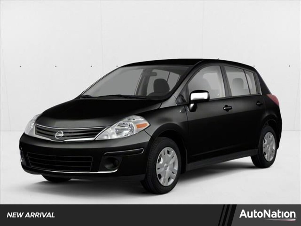 Used 2011 Nissan Versa 1.8 SL Hatchback