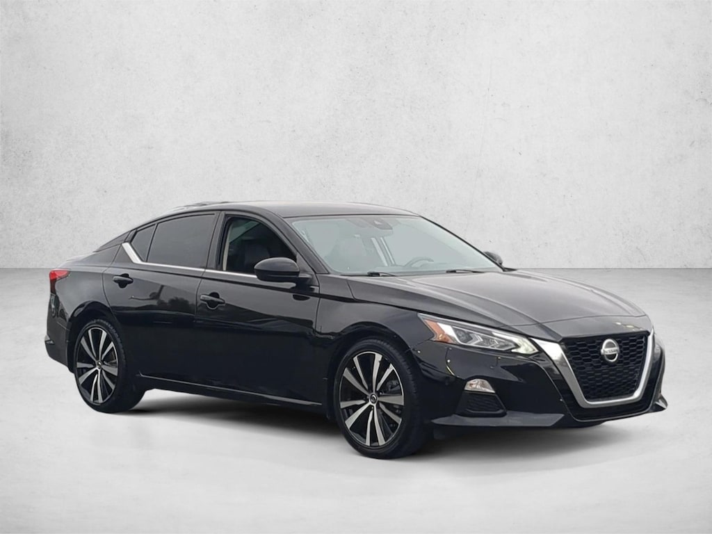 Used 2021 Nissan Altima 2.5 SR Sedan