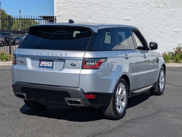 2020 Land Rover Range Rover Sport HSE photo 4