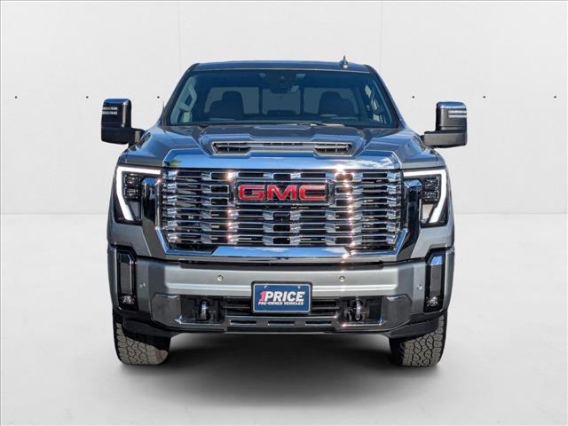 2024 Gmc Sierra 2500 HD Denali photo 2