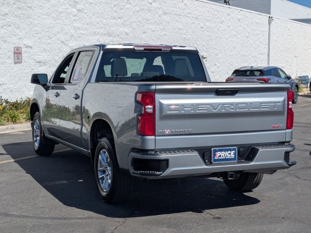 2026 Chevrolet Silverado 1500 RST photo 3