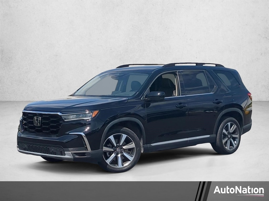 Used 2023 Honda Pilot Elite SUV