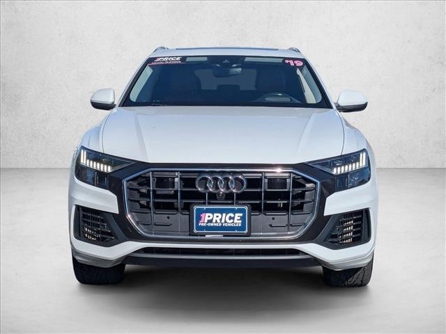 2019 Audi Q8 Prestige photo 2