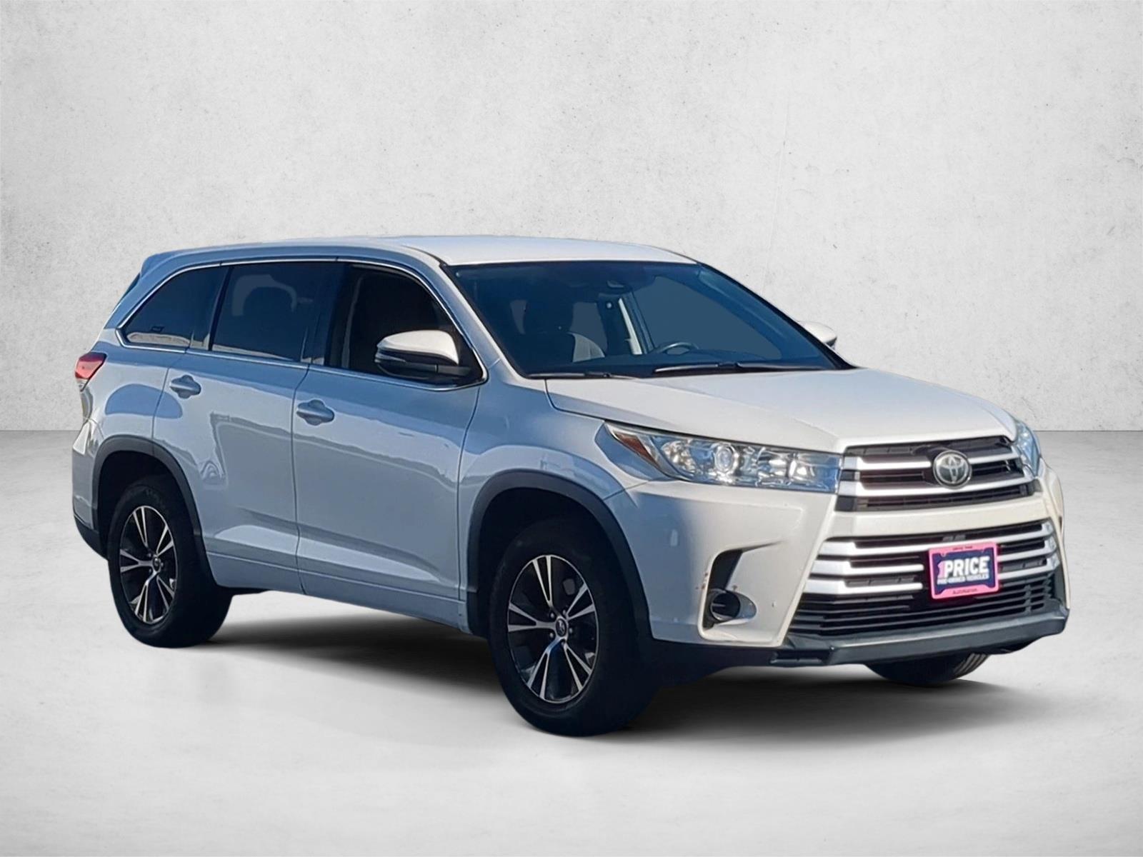 Used 2018 Toyota Highlander LE SUV