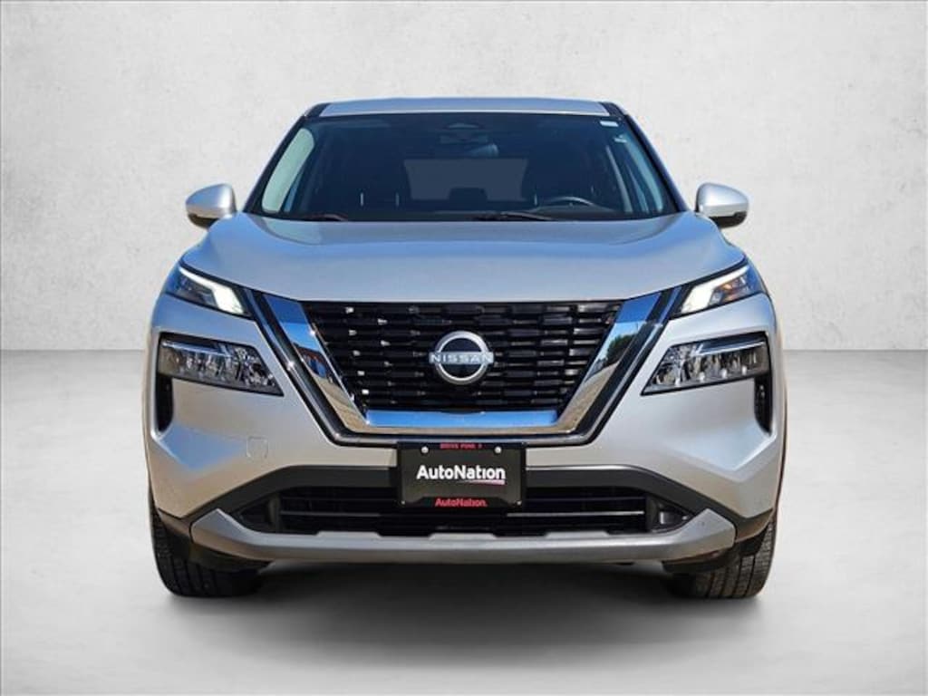 Used 2022 Nissan Rogue SV SUV