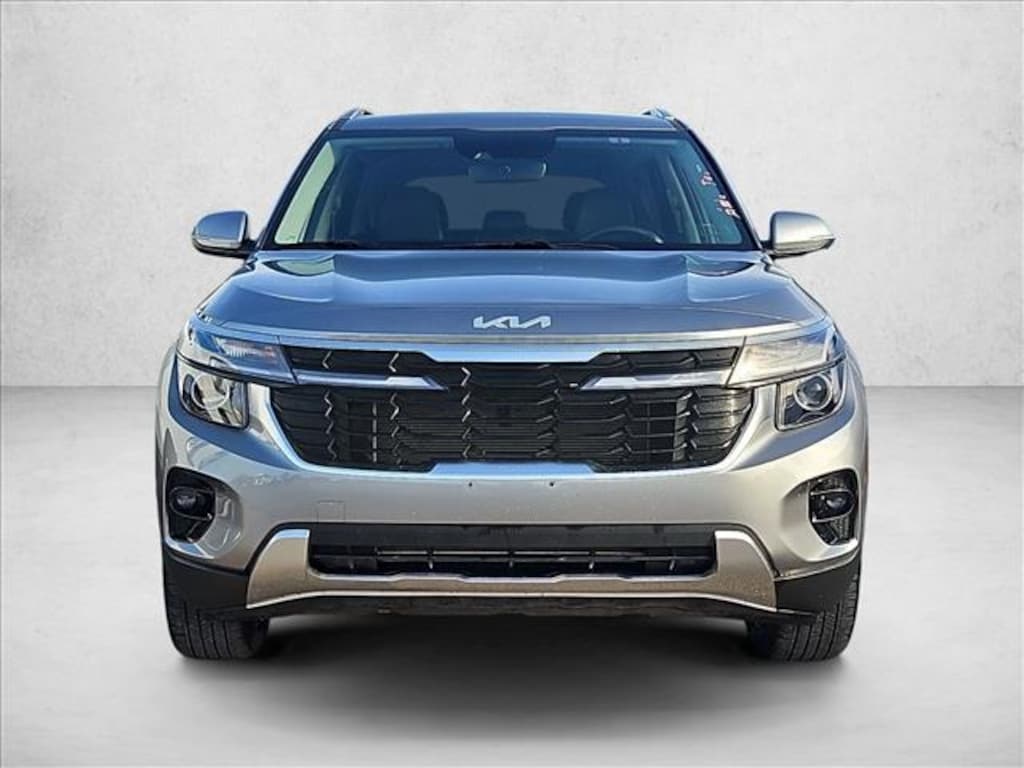 Used 2025 Kia Seltos S SUV