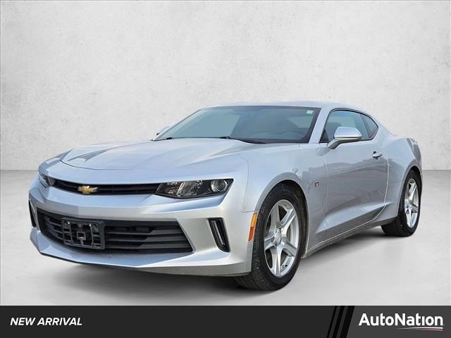 2017 Chevrolet Camaro 1LT's photo