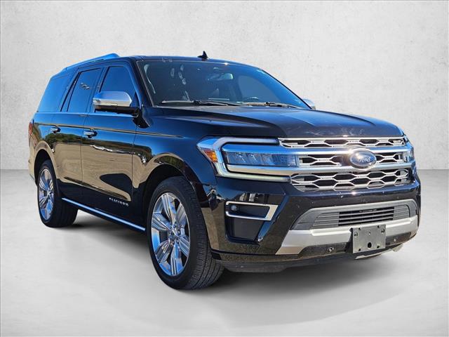 2022 Ford Expedition Platinum photo 2
