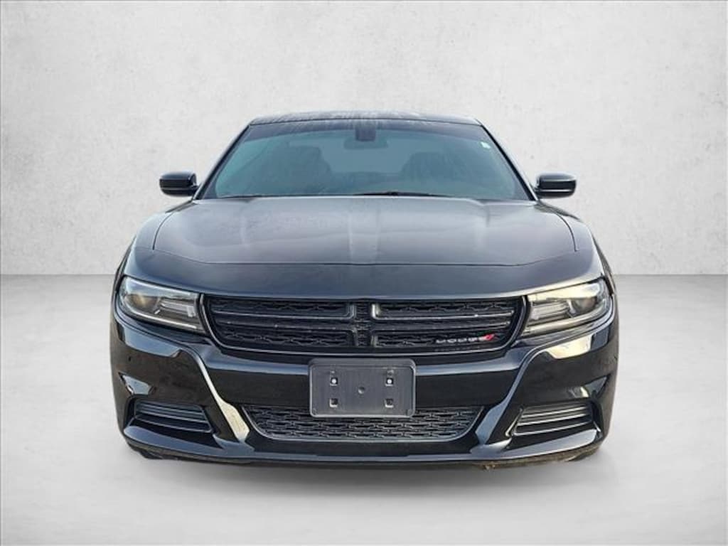 Used 2019 Dodge Charger SXT Sedan