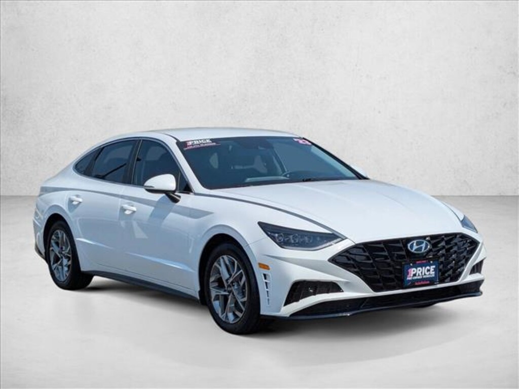 Used 2023 Hyundai Sonata SEL Sedan