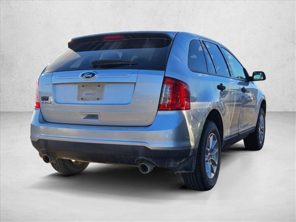 Used 2013 Ford Edge SE SUV
