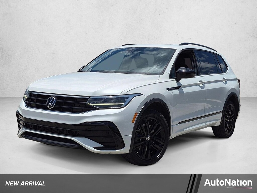 Used 2022 Volkswagen Tiguan 2.0T SE R-Line Black SUV